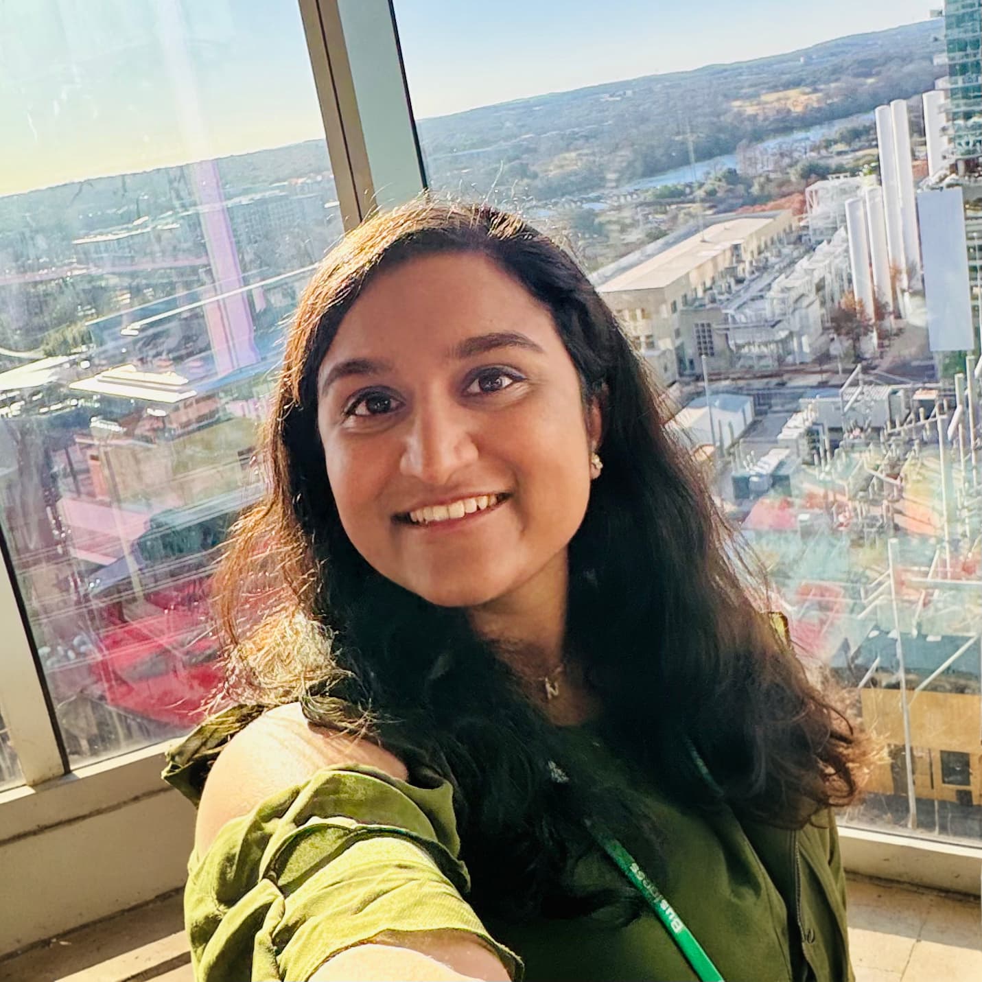 Headshot of Naina Middela