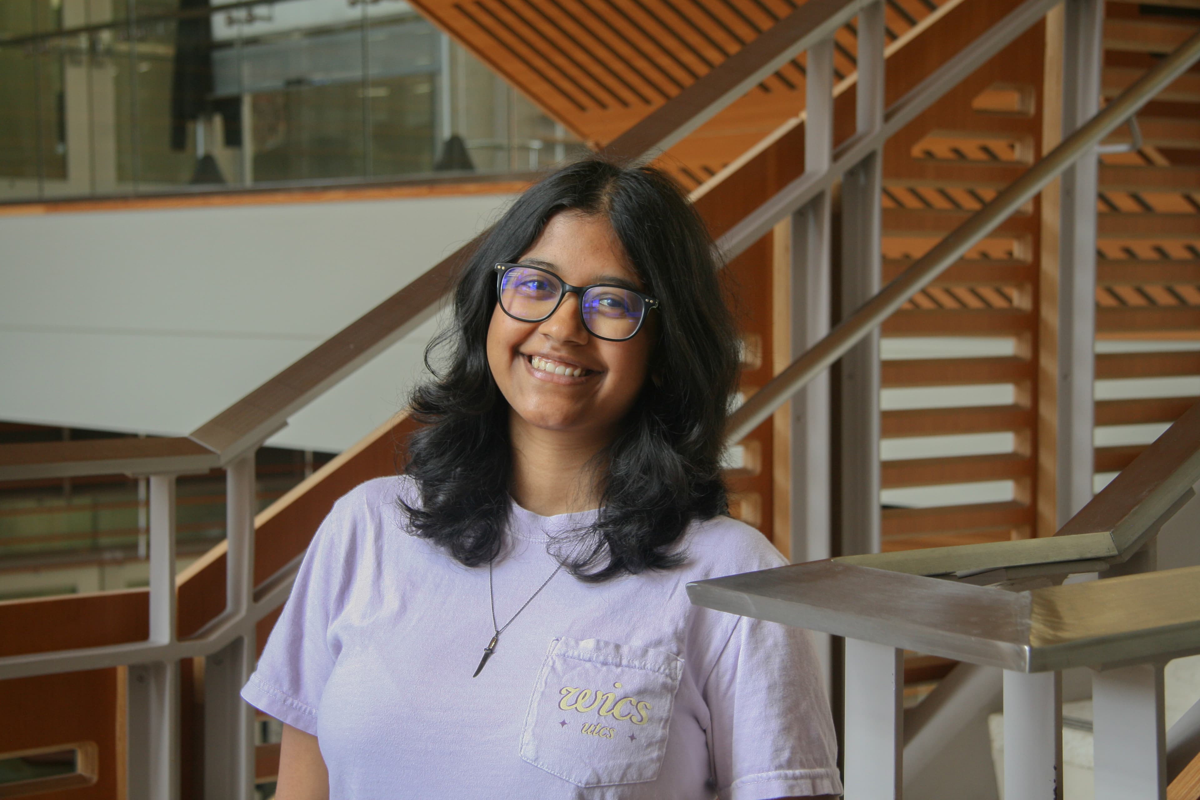 Headshot of Nidhi Pabbathi